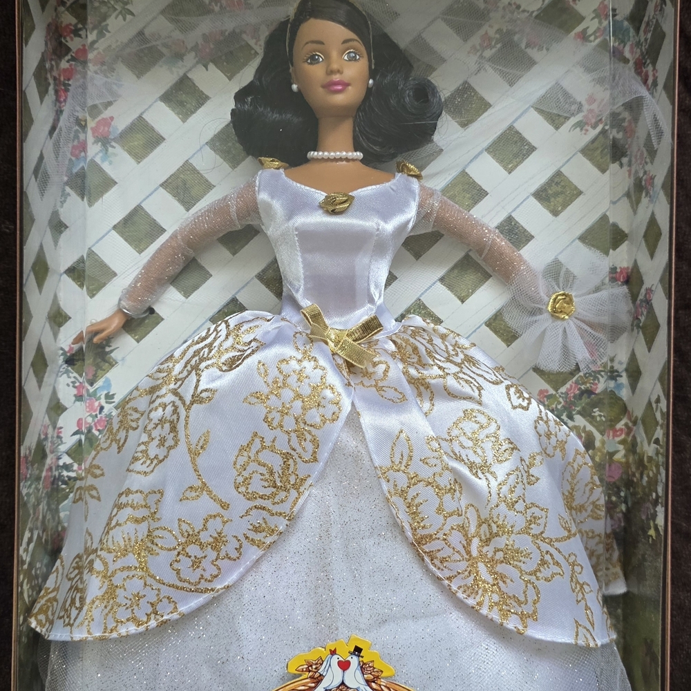 Barbie Club Wedding Doll Set - Pink and White